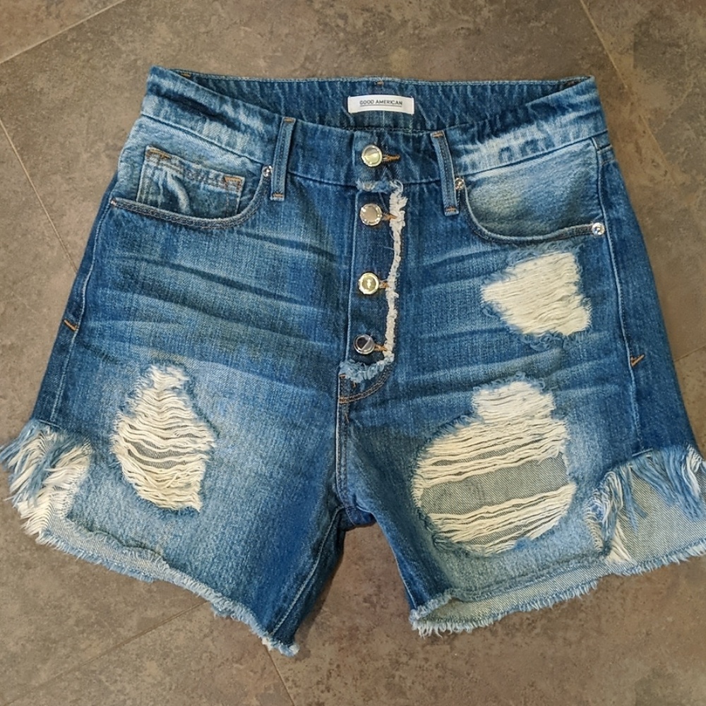 Good American jean shorts